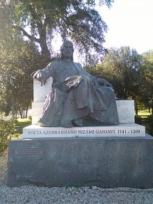 Statue of Nizami Ganjavi in Rome